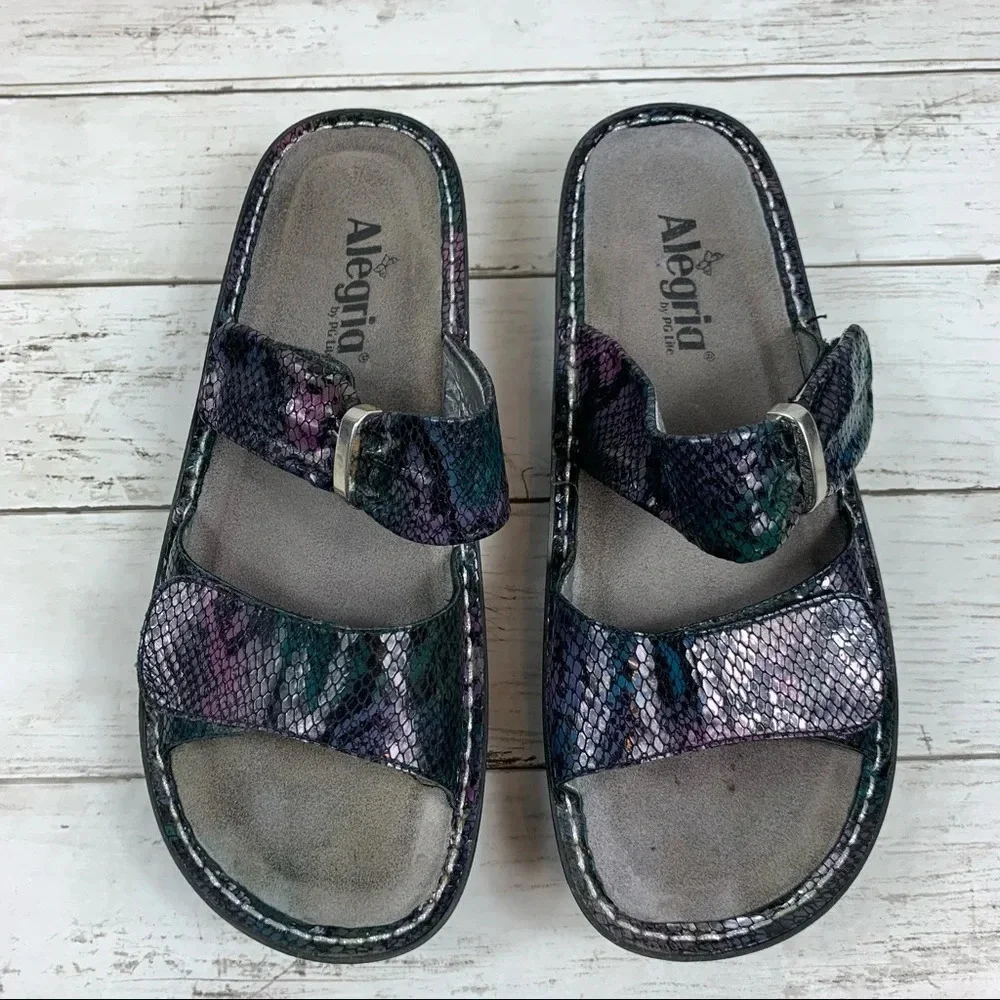 Alegria Karmen Black/Purple Snake Print Metallic platform Slide